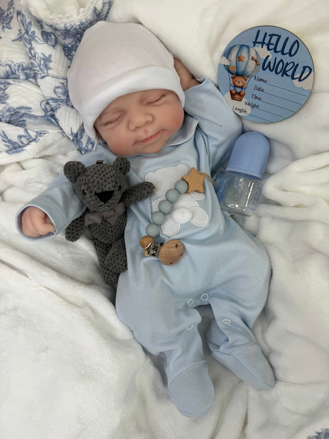Cloudy Cuddle Silicone Boy 18 inch / 7 lbs