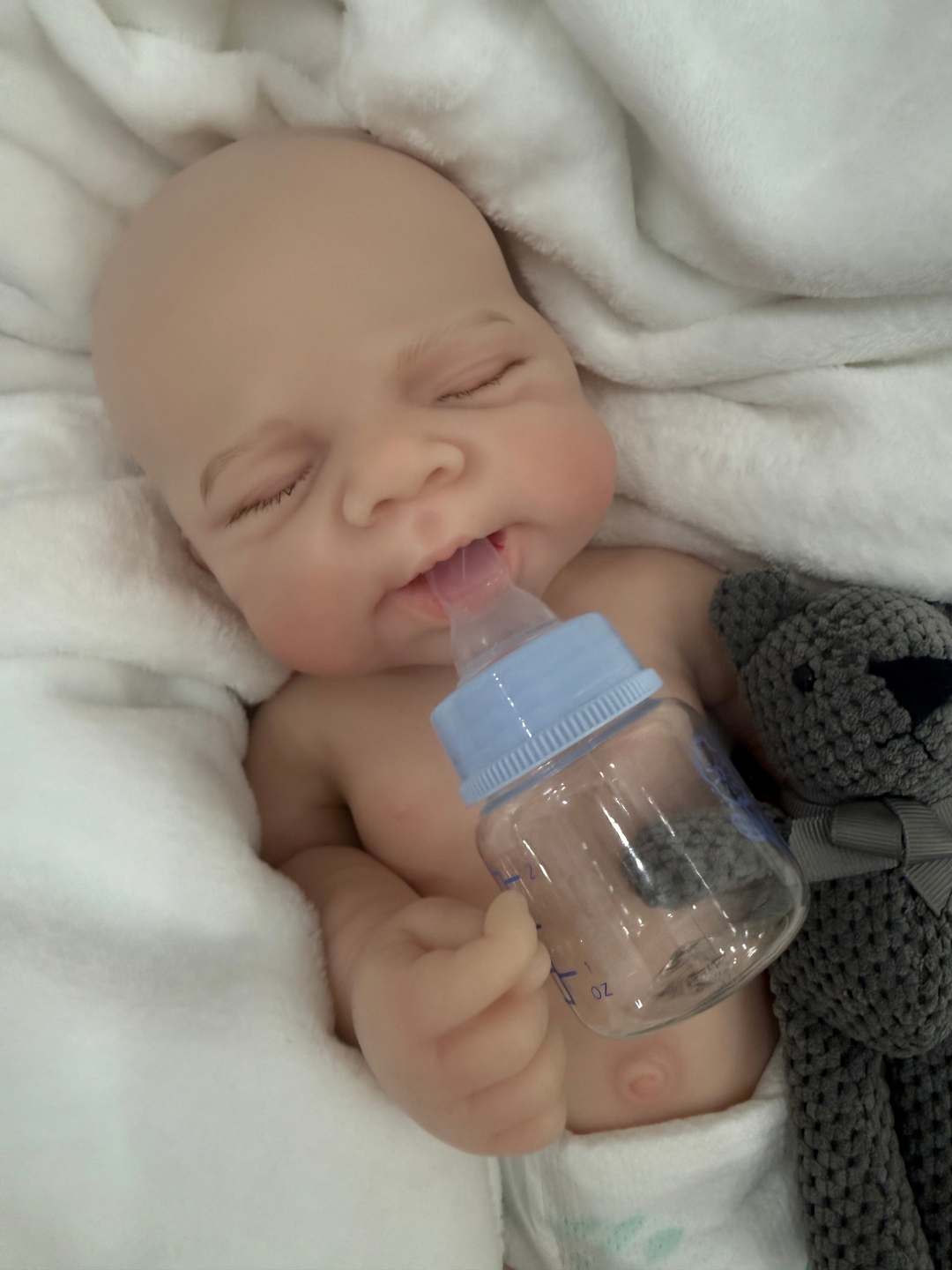 Cloudy Cuddle Silicone Boy 18 inch / 7 lbs