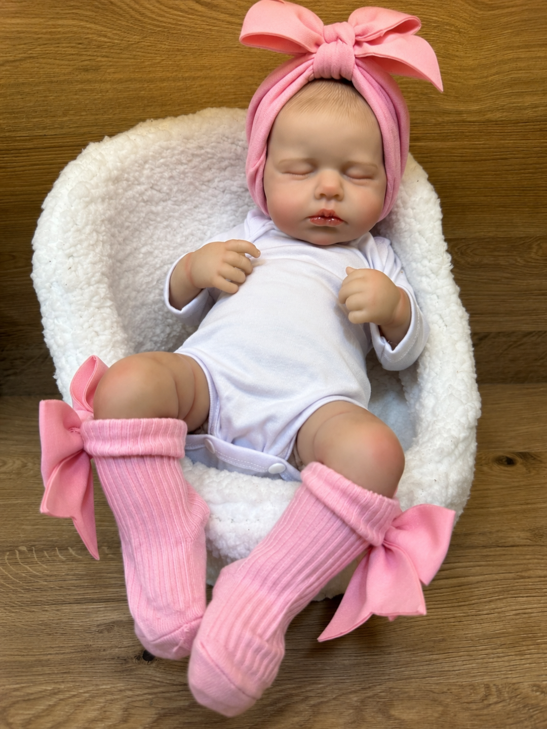 Sugar Pearl Cloth Girl 20 inch / 2 lbs