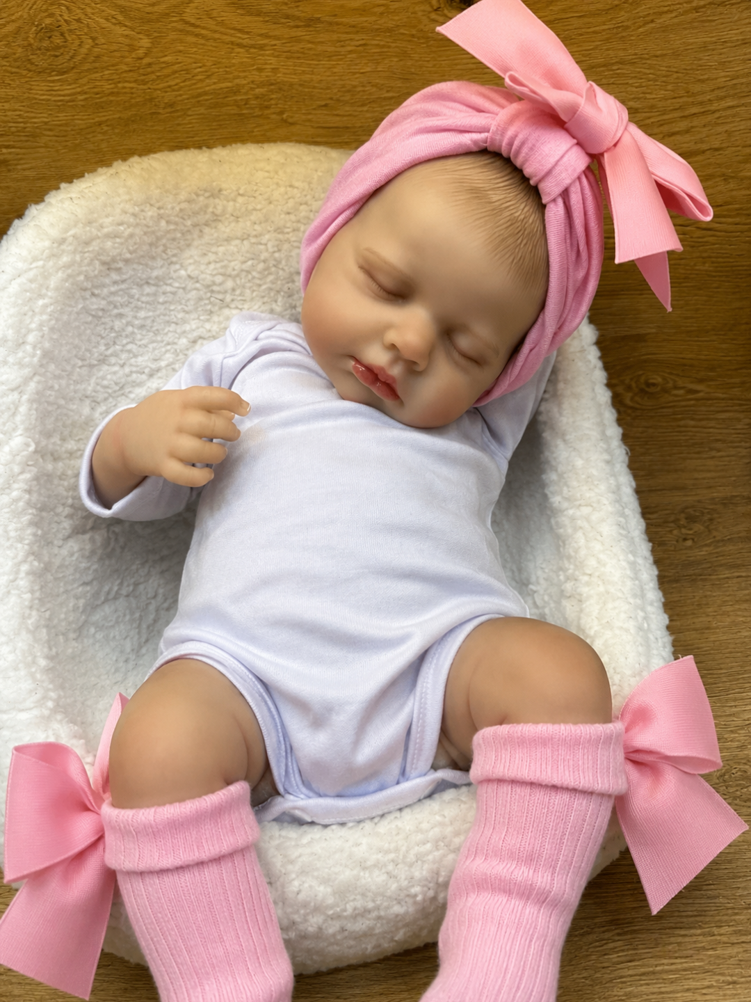 Sugar Pearl Cloth Girl 20 inch / 2 lbs