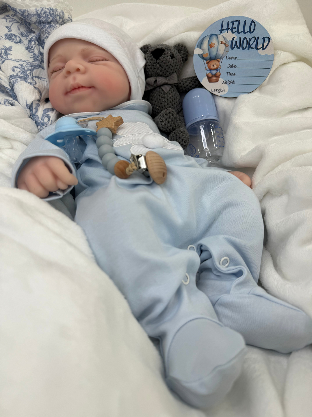 Cloudy Cuddle Silicone Boy 18 inch / 7 lbs