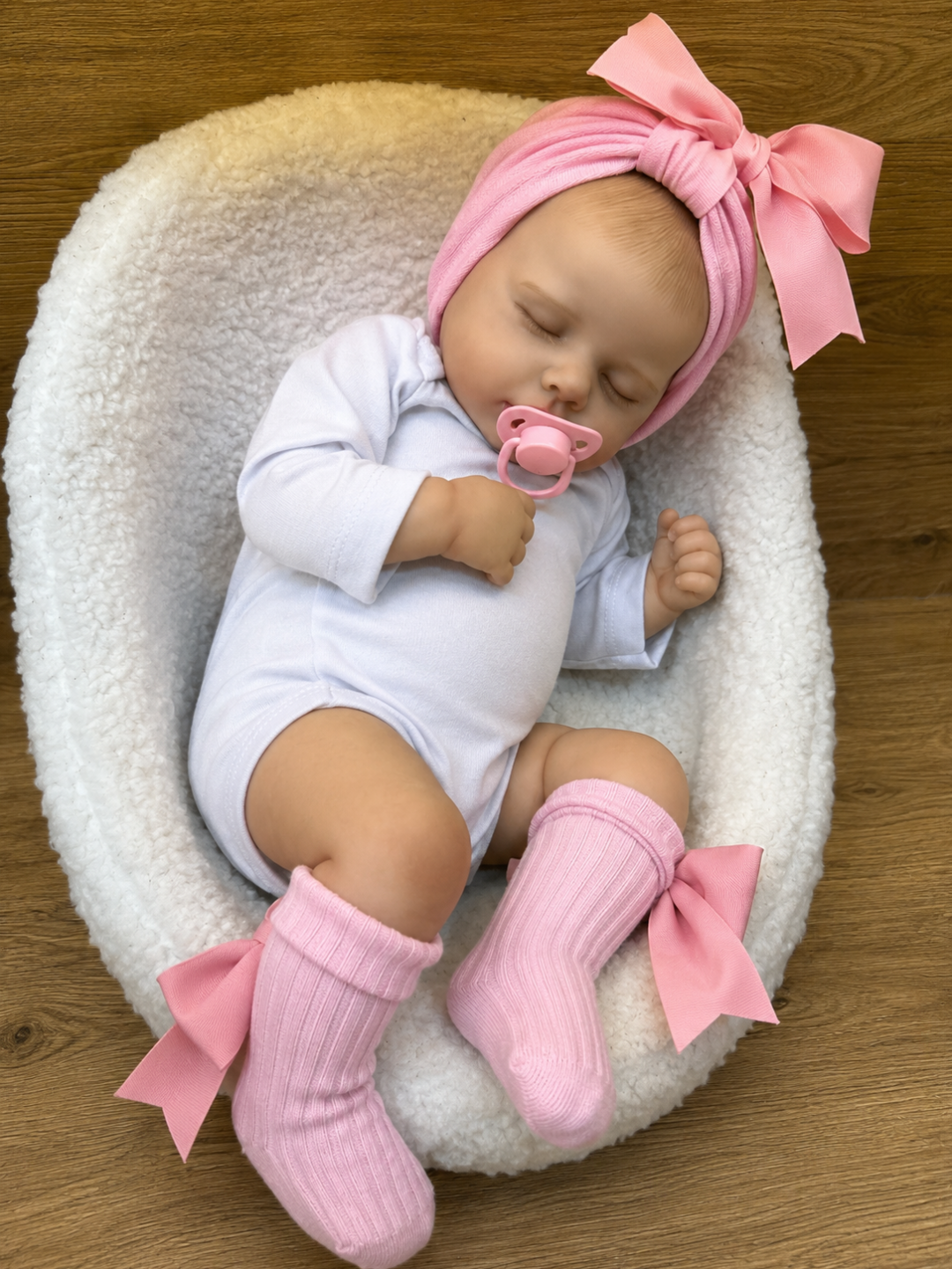 Sugar Pearl Cloth Girl 20 inch / 2 lbs