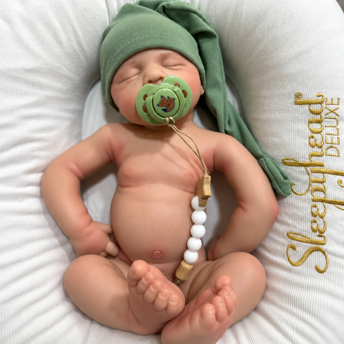 Clover Bloom Silicone Boy 20 inch / 6.8 lbs