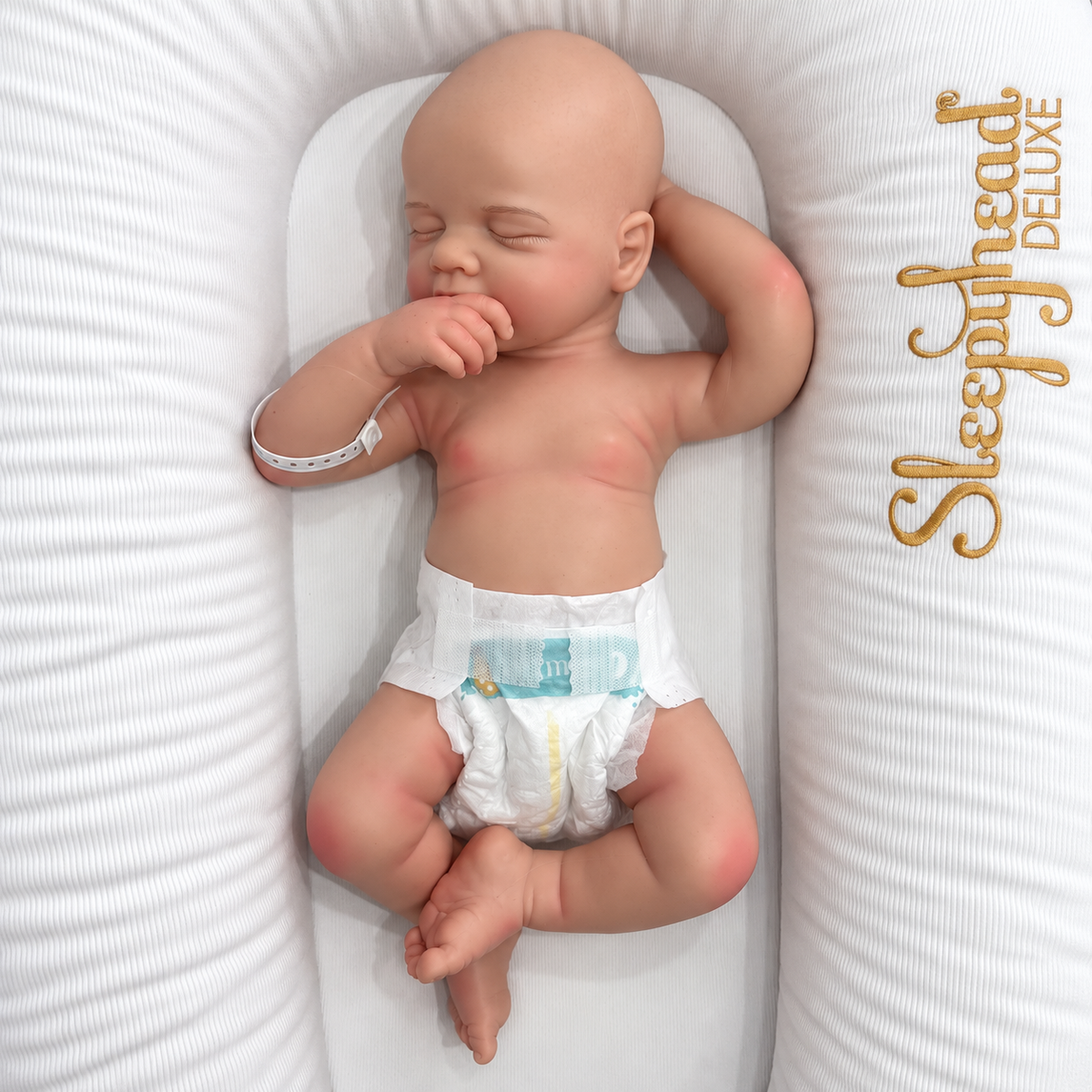 Clover Bloom Silicone Boy 20 inch / 6.8 lbs