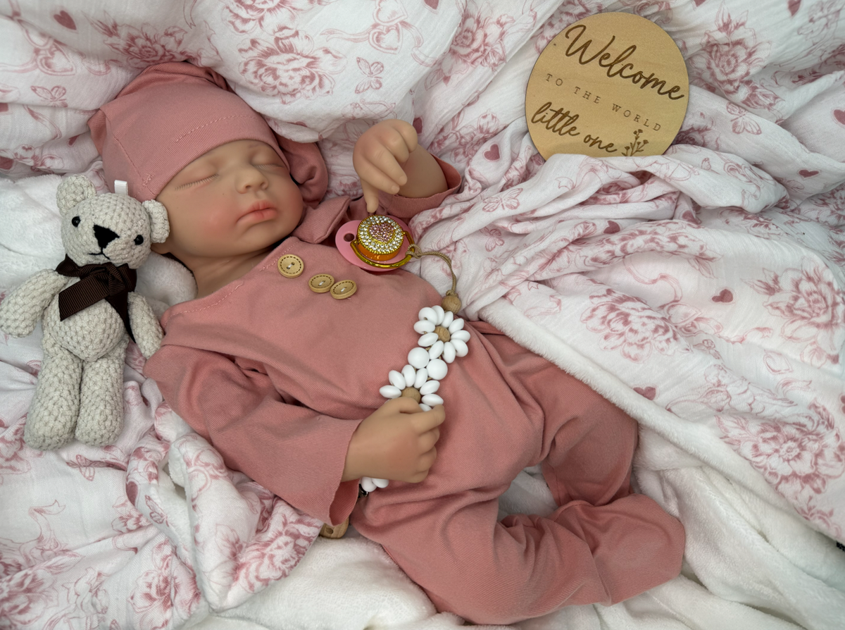 Dreamy Darling Silicone Girl 20 inch / 6.8 lbs